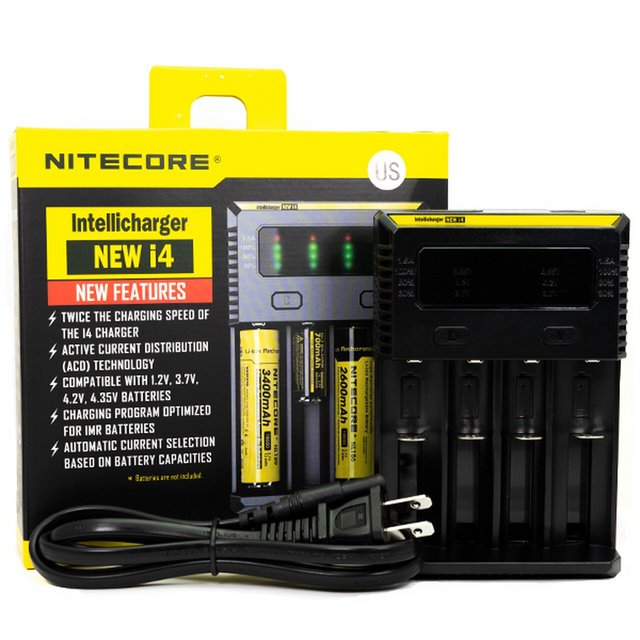 NITECORE NEW i4 BATTERY CHARGER